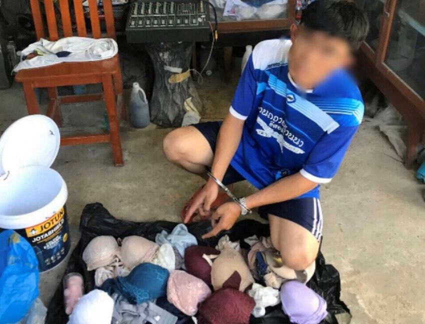 Mom Caught Son Underwear Sniffing Sex - Knickers Sniffing Delivery Man Caught Stealing Women's Underwear